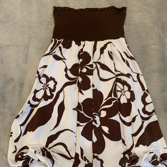 Dress - Picture 2 of 11